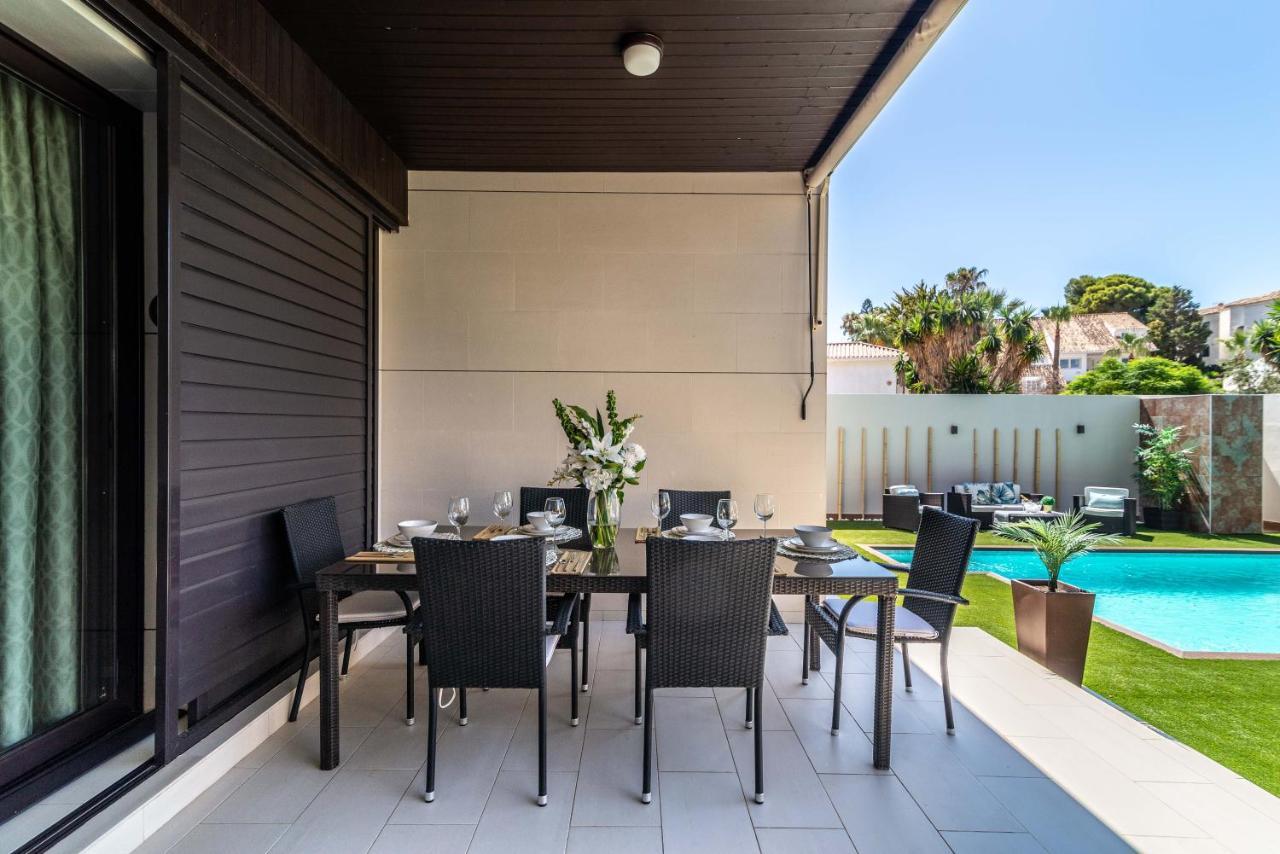 Vacation Marbella I Villa Riviera Del Sol, Private Pool, Jacuzzi, Walking Distance To The Beach Málaga Exteriör bild