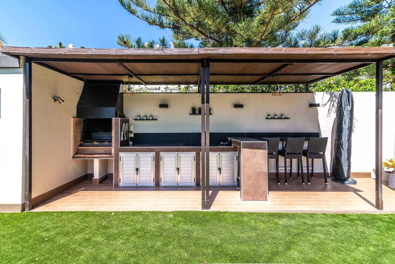 Vacation Marbella I Villa Riviera Del Sol, Private Pool, Jacuzzi, Walking Distance To The Beach Málaga Exteriör bild